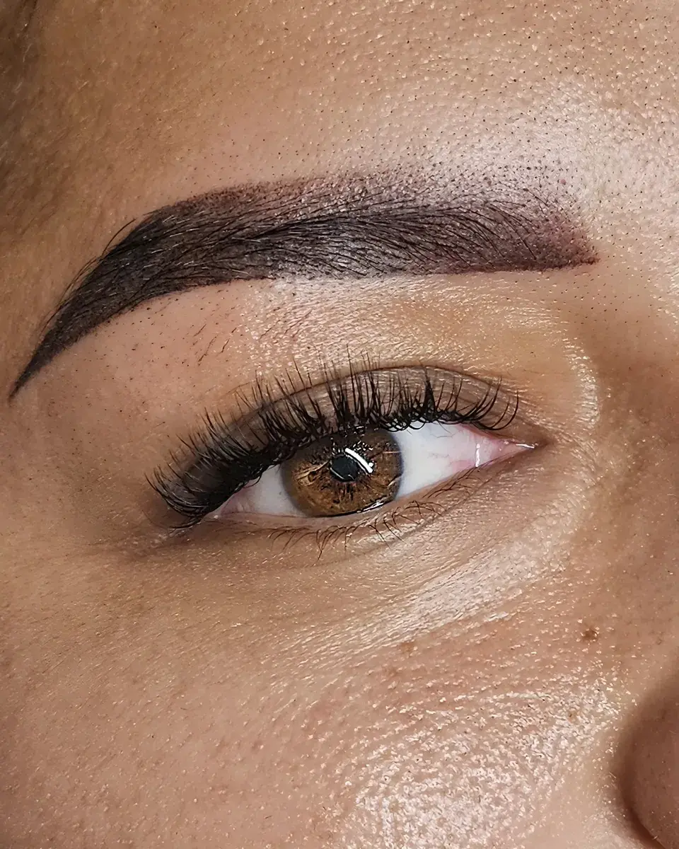 Resultado real de Extensiones Clásicas Pelo a Pelo en Goddess Lash Room, foto 1
