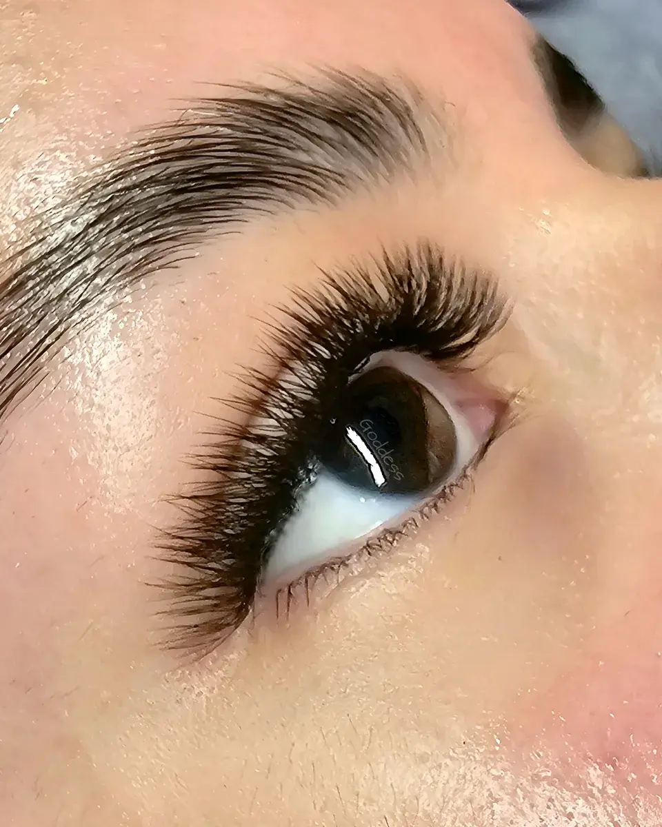 Resultado real de Foxy Liner en Goddess Lash Room, foto 1
