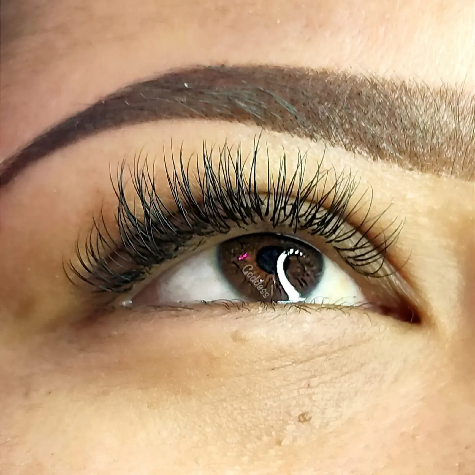 Resultado real de Extensiones Clásicas Pelo a Pelo en Goddess Lash Room, foto 2