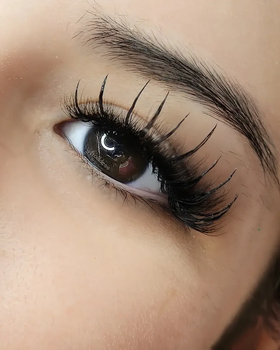 Resultado real de Flowering en Goddess Lash Room, foto 2