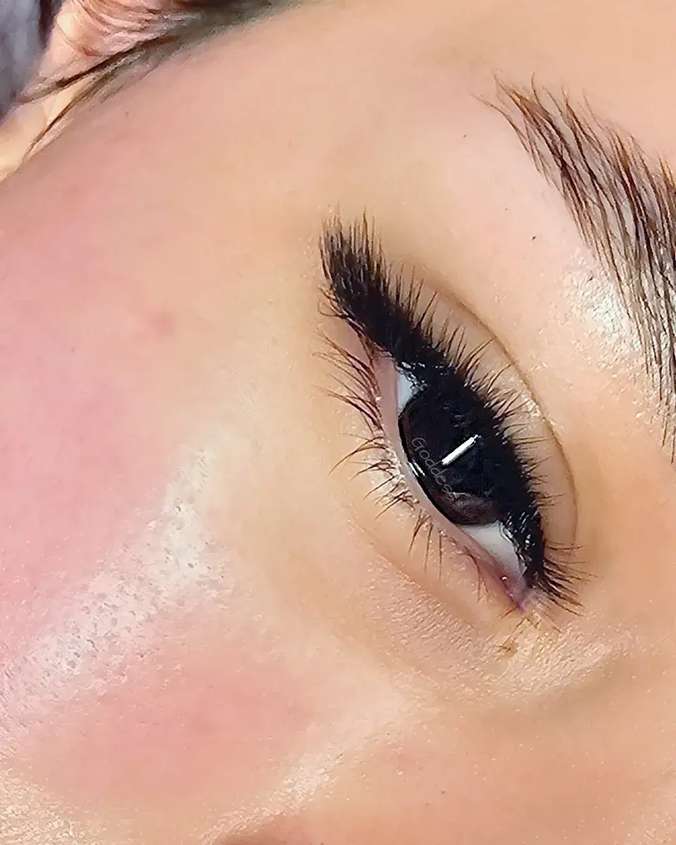 Resultado real de Foxy Liner en Goddess Lash Room, foto 2