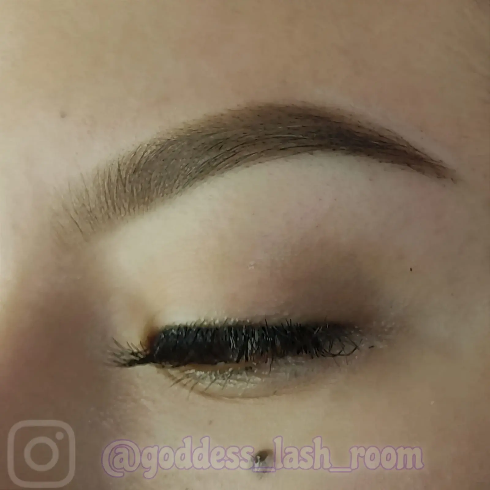 Resultado real de Diseño & Pigmentación de cejas, foto 2